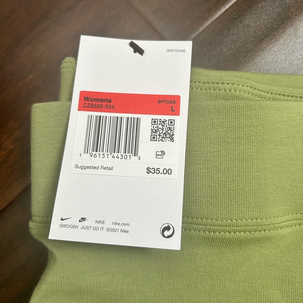 Nike Women's Black Biker Shorts